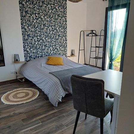 Studio A La Campagne, 5 Minutes De L'Autoroute Vieux-Manoir Ngoại thất bức ảnh